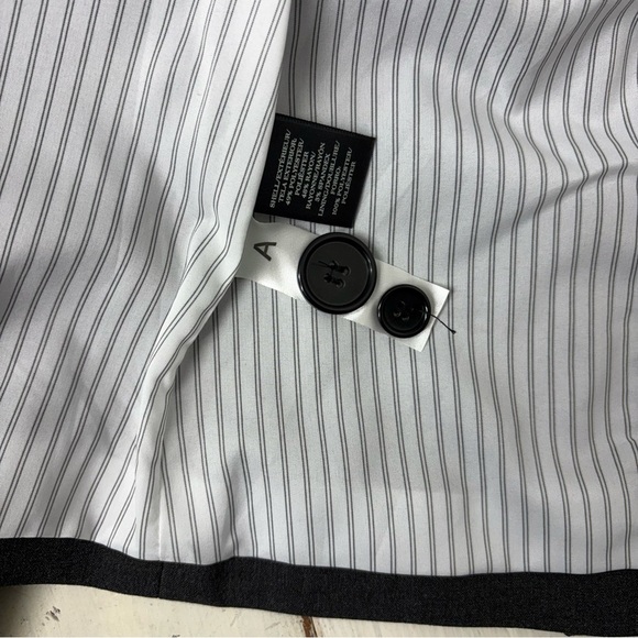 Ann Taylor Classic Grey One-Button Blazer Career Workwear - Picture 13 of 16